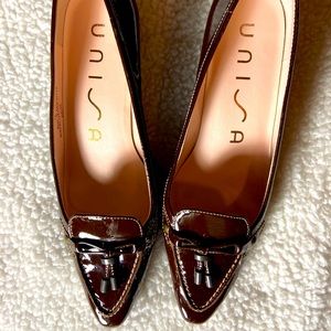 Unisa Brown Patent Leather Slip On Shoes - Size: 7